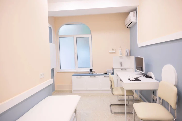 Фото слайдера: EBM Clinic