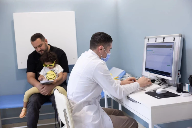 Фото слайдера: EBM Clinic