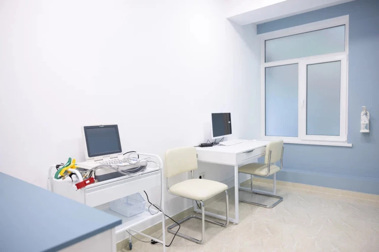 Фото слайдера: EBM Clinic