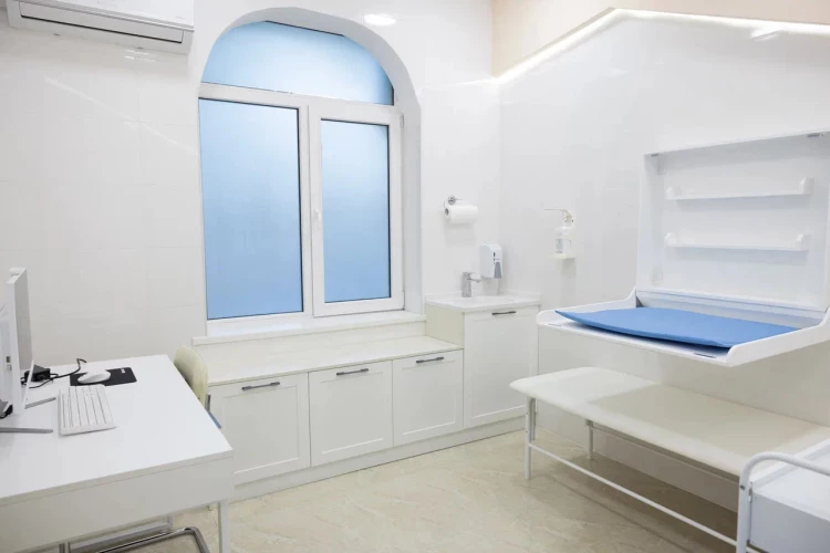Фото слайдера: EBM Clinic