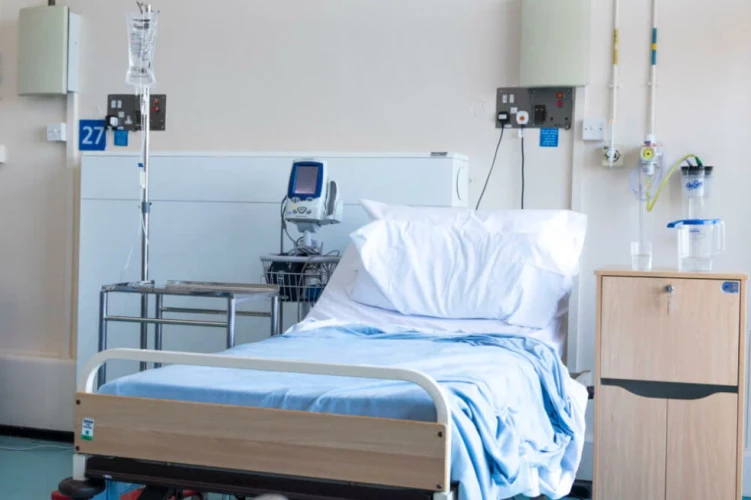Slayder fotosurati: Shox International hospital (Andijon)