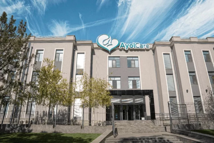 Slayder fotosurati: Ayol Care - Ayollar salomatligi markazi