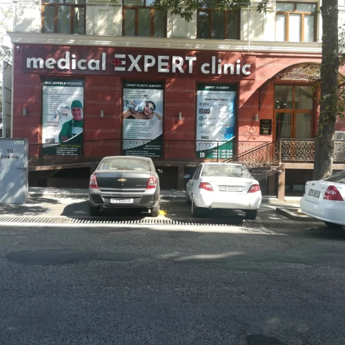 Slayder fotosurati: Expert Medical Clinic - Anti-Age