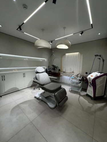 Slayder fotosurati: Expert Aesthetics Clinic