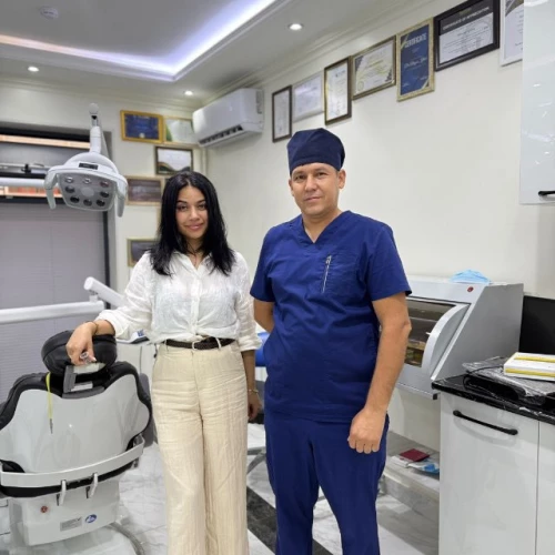 Slayder fotosurati: Iftixor Dental Clinic