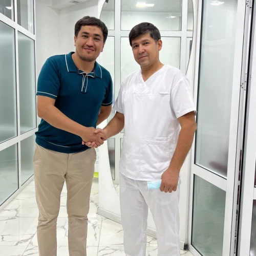 Slayder fotosurati: Iftixor Dental Clinic