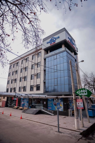 Фото слайдера: Omega eye