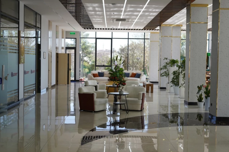 Фото слайдера: SHOX РЕАБИЛИТАЦИОННЫЙ ЦЕНТР