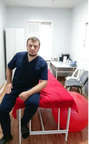 Темиров Артем