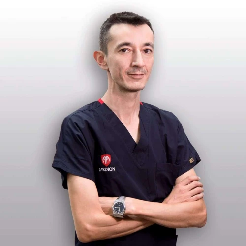 Оганесян Вадим Романович