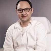 Ваисов Искандар Адхамджанович