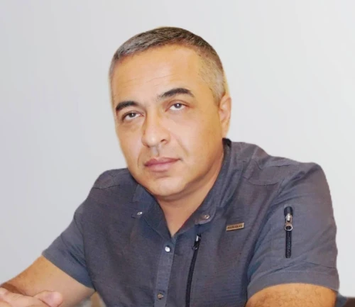 Qodirxo'jayev Azizxo`ja Akramxo'jayevich