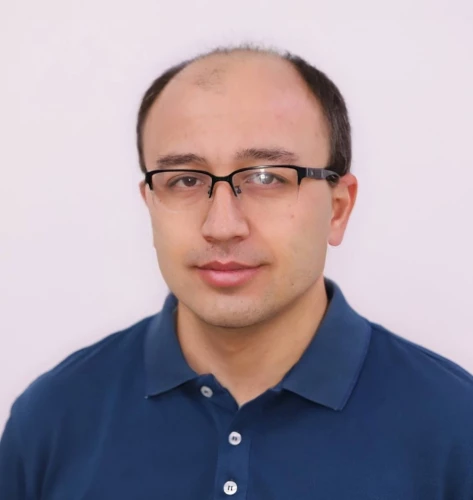 Усмонов Шавкат Пулатович