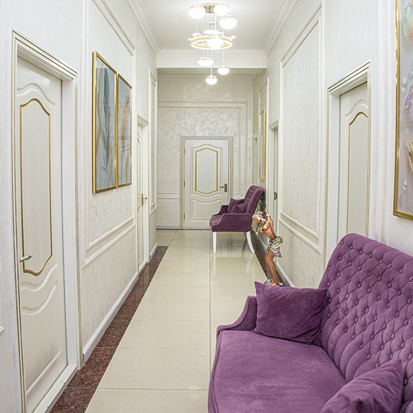 Фото слайдера: B2B Beautyclinic. Гинекологи