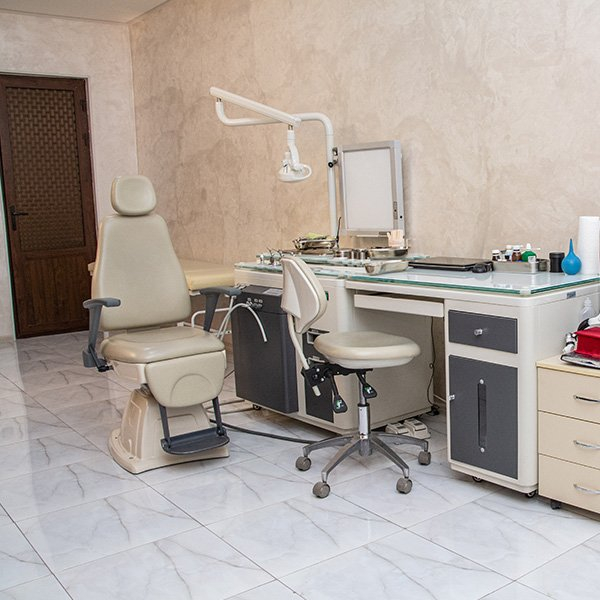 Фото слайдера: B2B Beautyclinic. Гинекологи